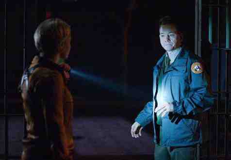 Sarah Jones and Frank Whaley in Alcatraz Ames Brothers