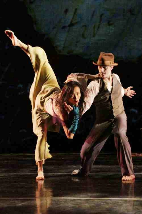Buglisi Dance Theatre: Letters of Love on Ripped Paper