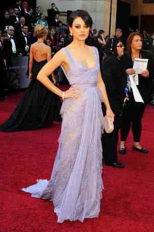 Mila Kunis Oscar dress 2011