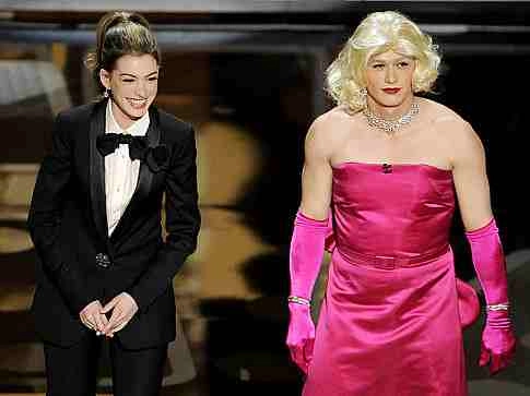Hathaway and Franco in drag, Oscars 2011