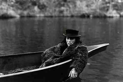 Dead Man (1995) - William Blake (Johnny Depp) In A Boat